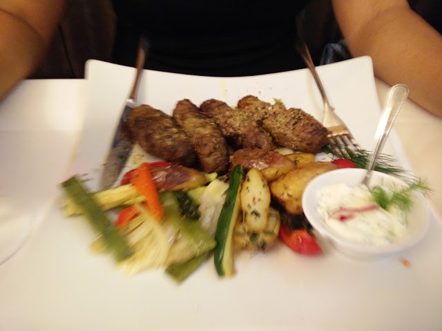 Ariston Restaurant