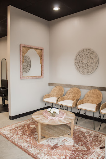Phase Two Salon - Visual