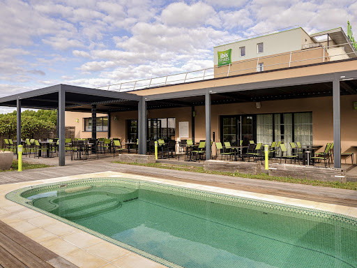 Photo de Ibis Styles Montargis Arboria