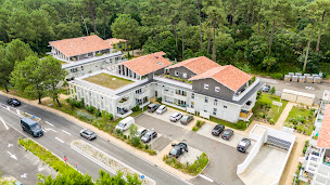 Photo n°2 de Bois et Peyres à Bénesse-Maremne (Charpentier)