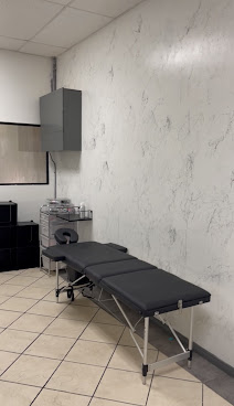 Carte Blanche Salon by null