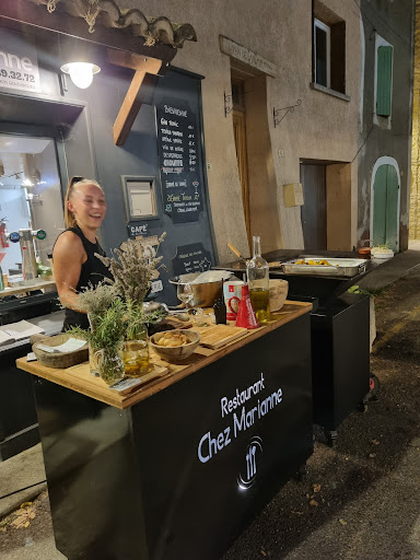 Chez Marianne Logo