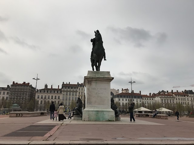 Place des Jacobins