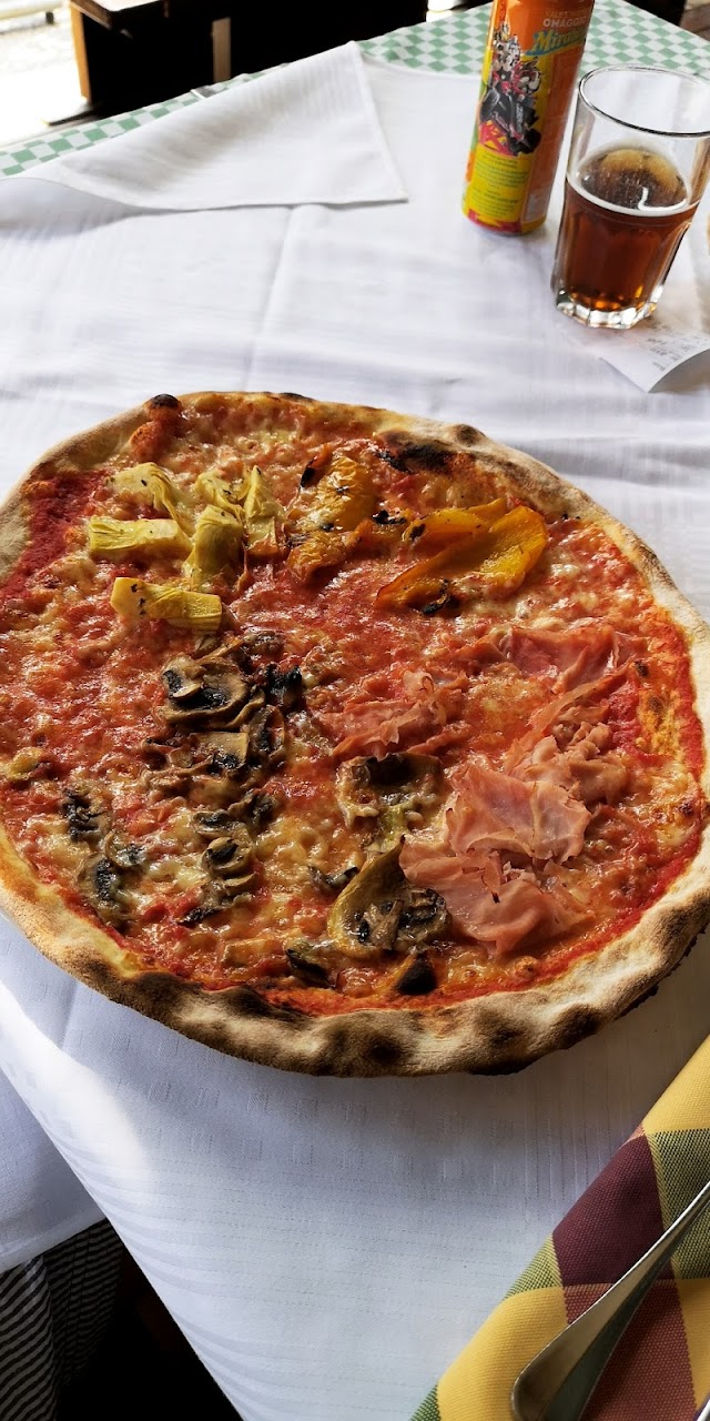 La Fenadora Pizzeria birreria