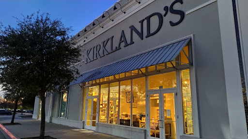 Kirkland's - Visual