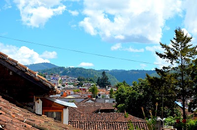 Photos of Instituto de Lenguas Jovel