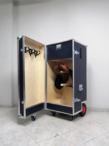 Equibox Gallery - Italy