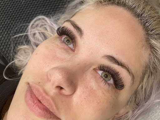 The Blush and Lash co. - Thumbnail