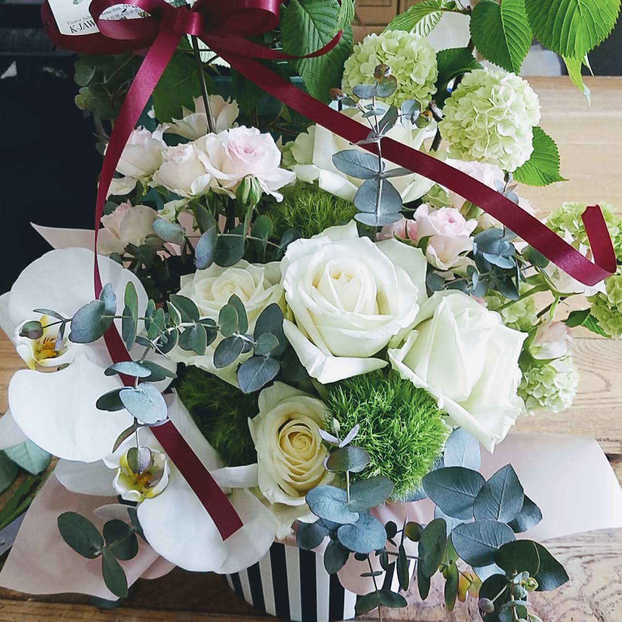 Flower Balloon Kiki 花とバルーンの専門店です