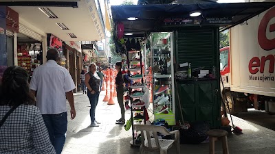 Photos of paseo real metropolis