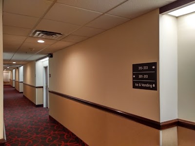 Photos of Hampton Inn Columbus I-70 E/Hamilton Road