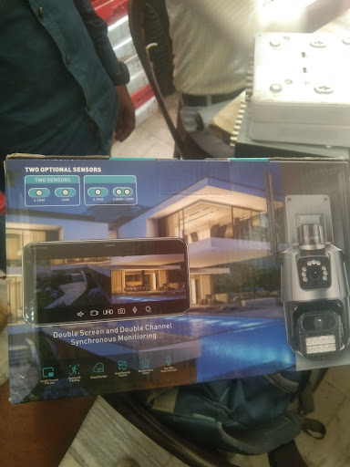 4G camera dual camera 360 degree for rotate dual talk and siren also many features are there