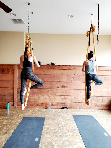 4 Elements Yoga Shop and Studio - Thumbnail