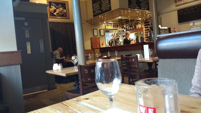 Mulberry St Bar/Bistro