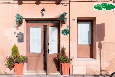 Photos of PESCARA Suites - Bed & Breakfast downtown, near train station