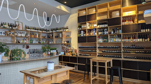 La cave Jovin | Cave à vin, bar à vin et dégustation de vins à Saint-Etienne - Thumbnail