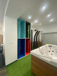 Photo n°15 de Agence Piscines & Spas 60/02 à Villers-Cotterêts (Magasin de matériel pour piscines)