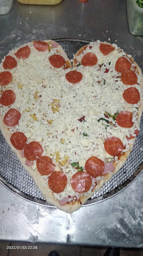 Pizzeria La Gran Manzana - Thumbnail