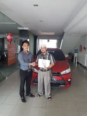 Roger Astrido Toyota Batu Tulis Jakarta, Author: Roger Astrido Toyota Batu Tulis Jakarta