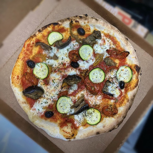 Photo 4 - AROMA PIZZA