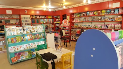 Photos of Ghasedak Toystore- بازی فکری قاصدک