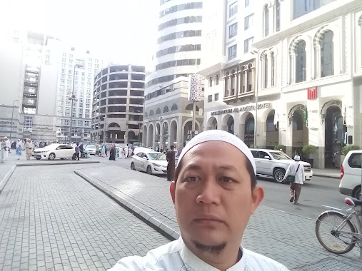 Al Massi Hotel, Author: Maz Hasry Indonesian Traveler