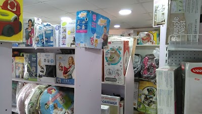 Photos of MONMARTT