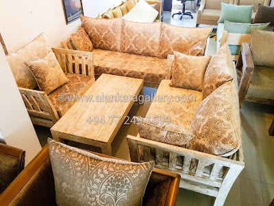Photos of Alankara Gallery Koswatta