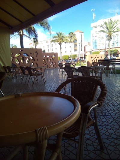 Photos of Caf&eacute; la biche