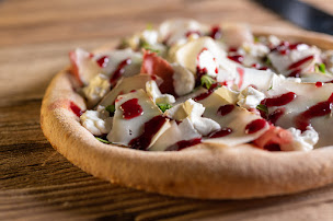 Photo n°22 de Jordan Tomas - Pizza Mamamia Lyon Terreaux à Lyon (Pizzas à emporter)