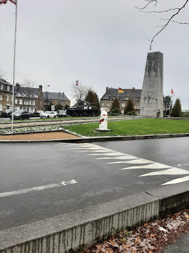 Analysis & Action - Avranches - Thumbnail