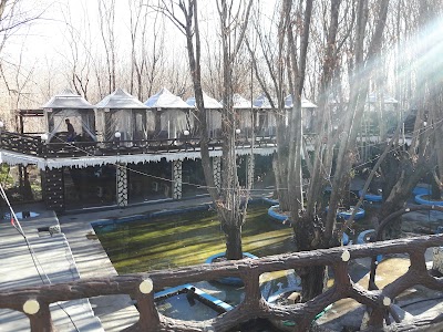 Photos of Arjan Bower Restaurant