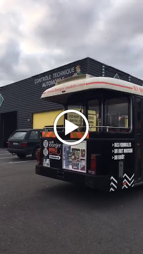 Photo 2 - LA BURGER MOBILE