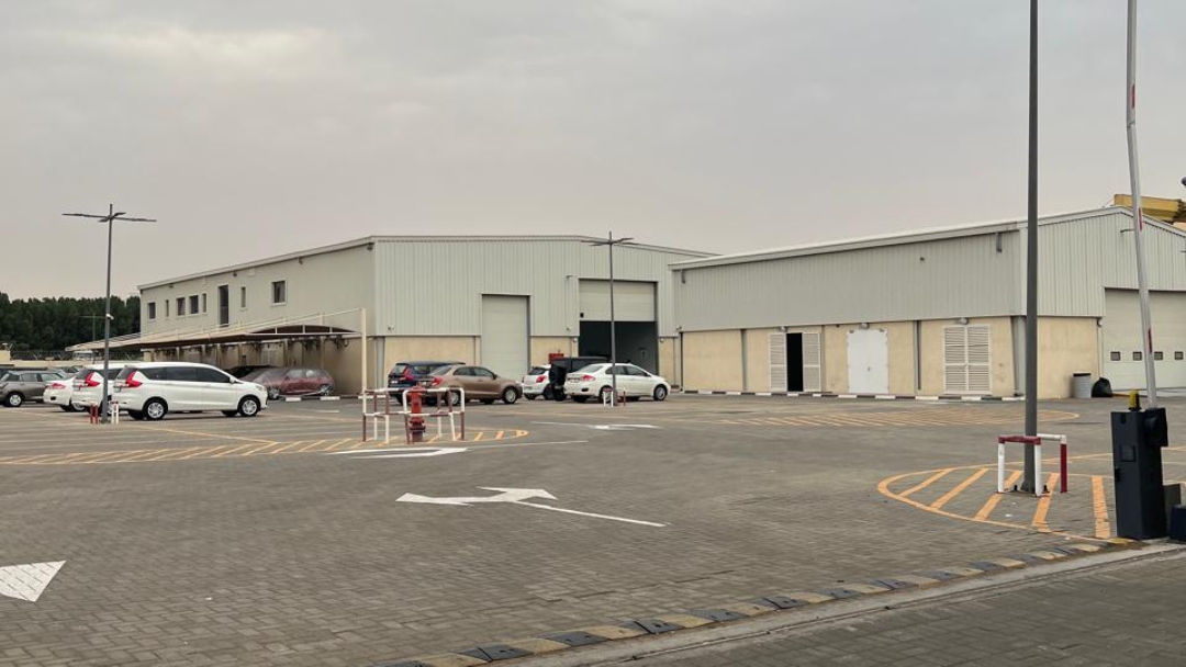 SUZUKI AUTOSPORT LLC SERVICE CENTER - SHARJAH - صورة 3