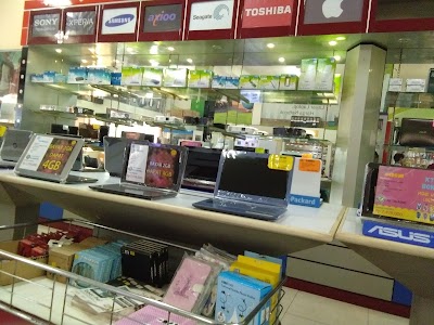 Photos of plasa komputer