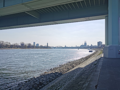 Stellplatz Köln-Riehl - Thumbnail