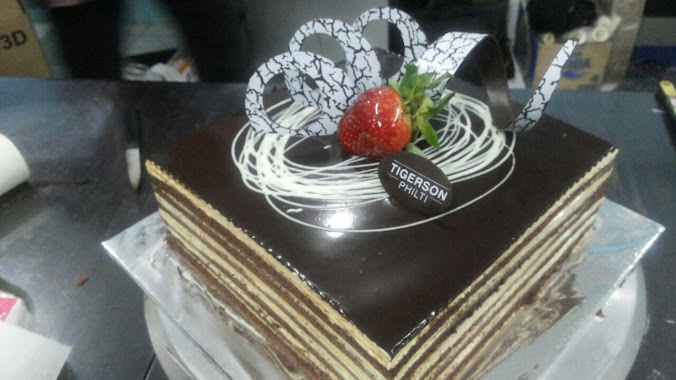 Daisily Bakery and Cake, Author: arifin arifin