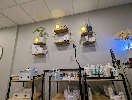 Ghiza Skincare Gallery - United States