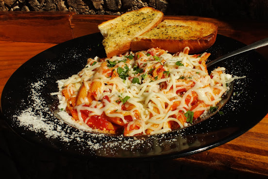 Giovanni's Pizza & Pasta by null