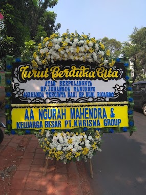 FLOWER SHOP TEBET MAURA, Author: Maura Florist