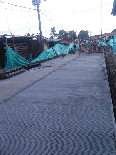 Photos of IPUC Sede Septima