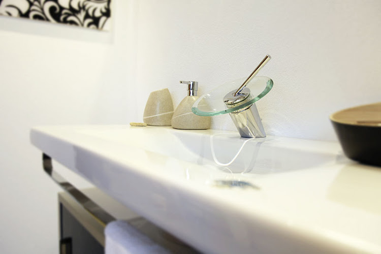 Hessel u. Sohn GmbH, Sanitär Heizung Solar Service