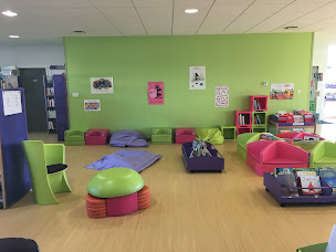 Photo n°5 de Médiathèque Boris Vian à Porcheville (Bibliothèque)