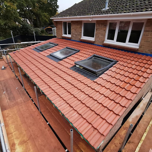 BM Roofing And Building Ltd Logo