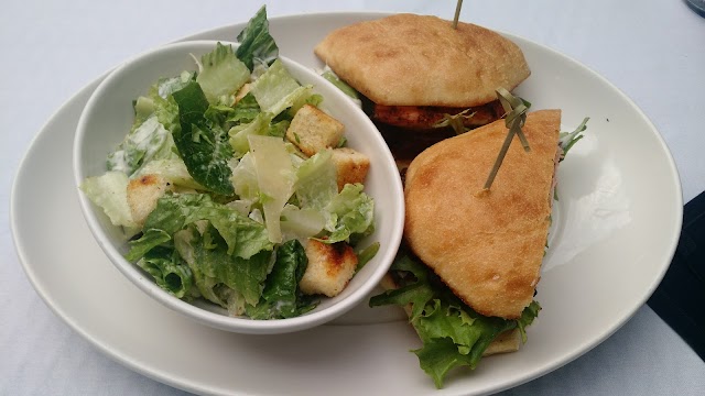 520 Bar & Grill