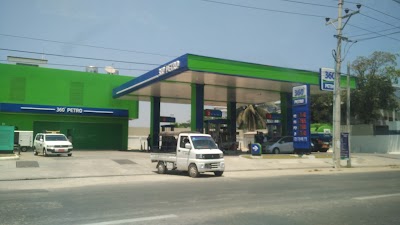 Photos of 360&deg; Petro