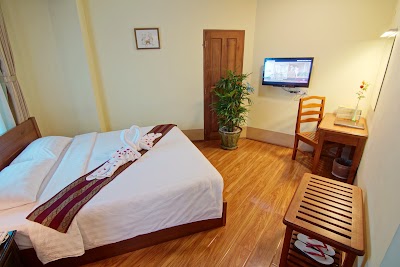 Photos of Shwe Ingyinn Hotel