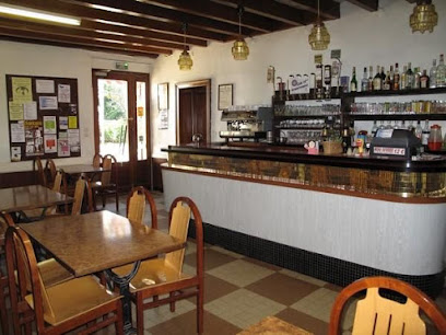 Hôtel Du Commerce Café De Pissos