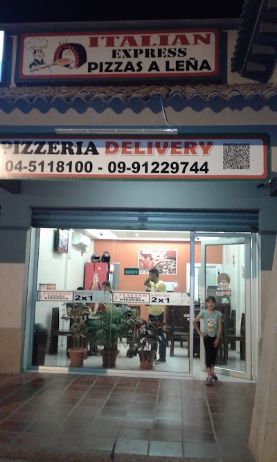 Photos of pizzeria italian express