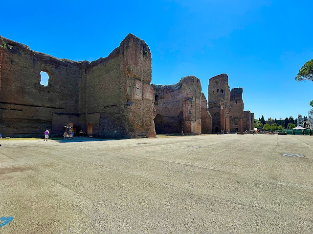 Rome Colosseum Tours by null